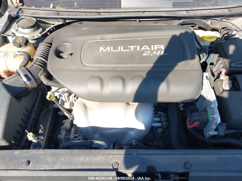 2016 CHRYSLER 200 LIMITED - 1C3CCCAB8GN172784