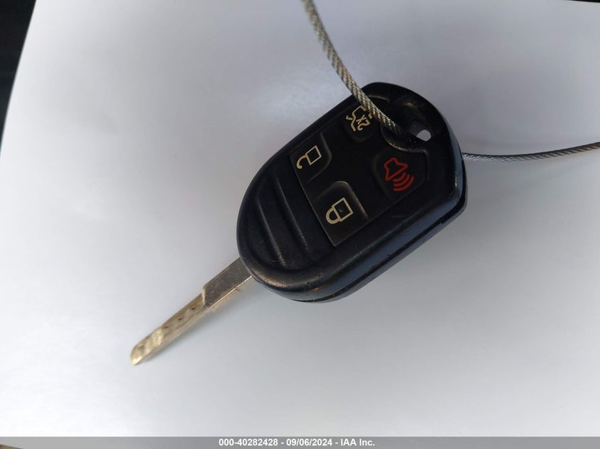 VIN 3FADP4BJ8KM144217 2019 FORD FIESTA SE