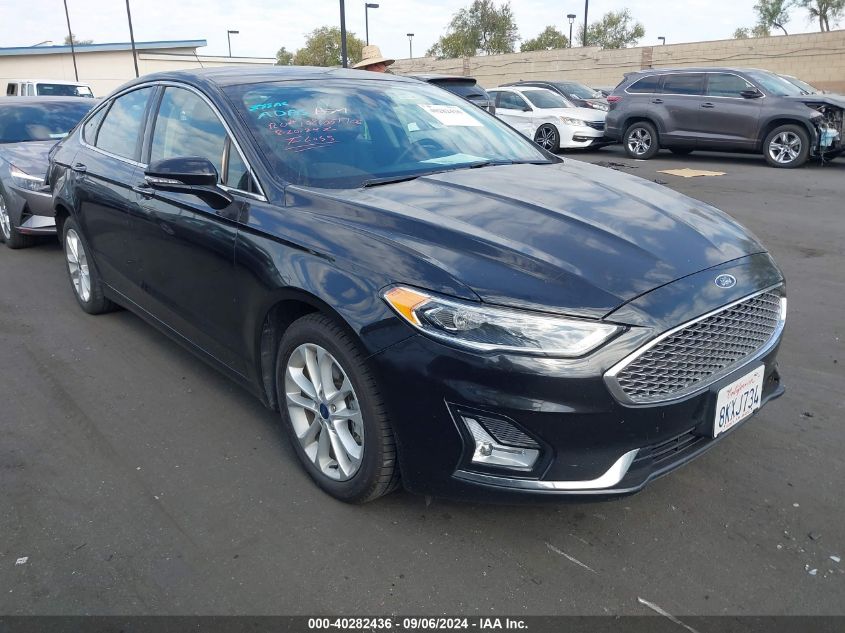 3FA6P0SU1KR232444 2019 FORD FUSION - Image 1