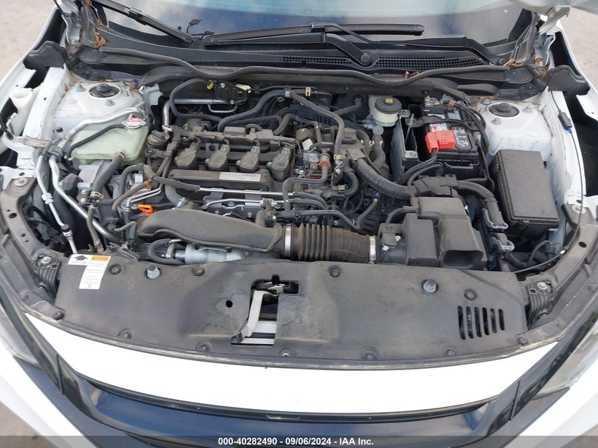 VIN JHMFC1F92KX002239 2019 HONDA CIVIC TOURING