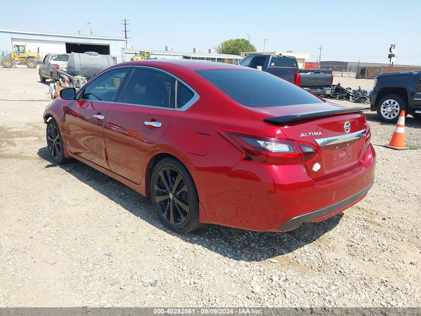 VIN: 1N4AL3AP3HC231645 2017 NISSAN ALTIMA 2.5 SR