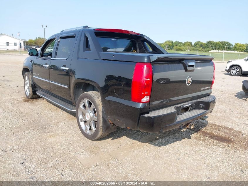 2013 CADILLAC ESCALADE EXT LUXURY - 3GYT4MEF3DG283138