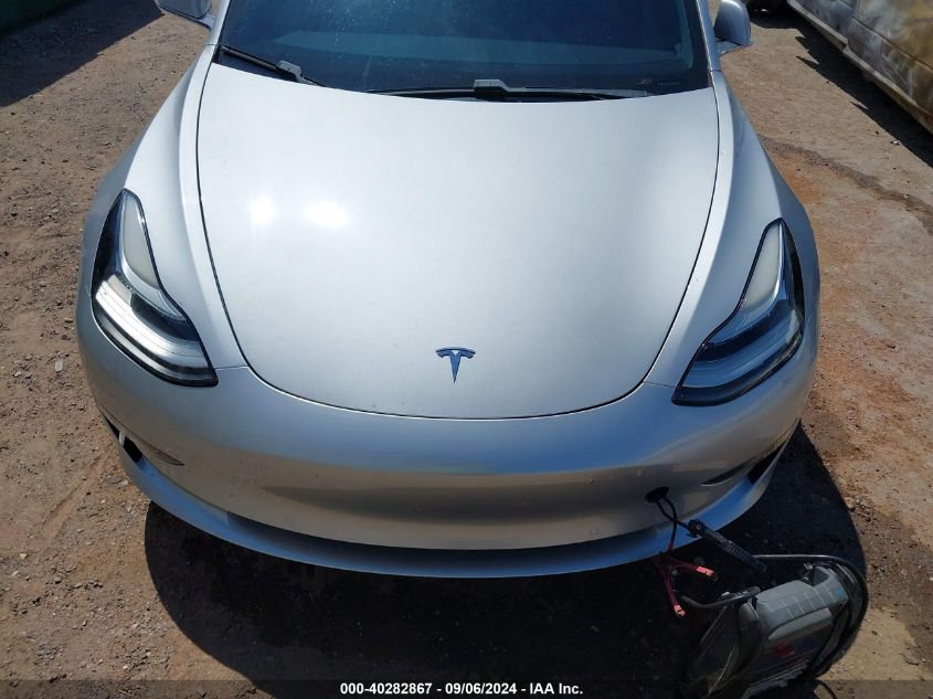 2018 Tesla Model 3 Long Range/Performance VIN: 5YJ3E1EB7JF100579 Lot: 40282867