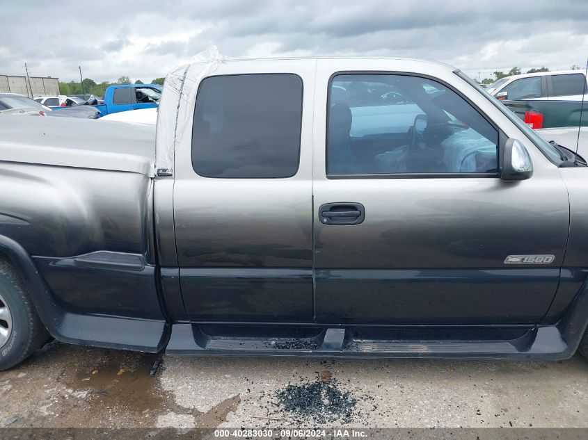 2001 Chevrolet Silverado 1500 Ls VIN: 2GCEC19T611149972 Lot: 40283030