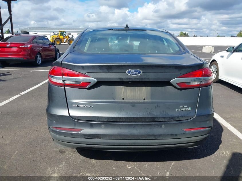 2019 Ford Fusion Hybrid Se VIN: 3FA6P0LU2KR225646 Lot: 40283252