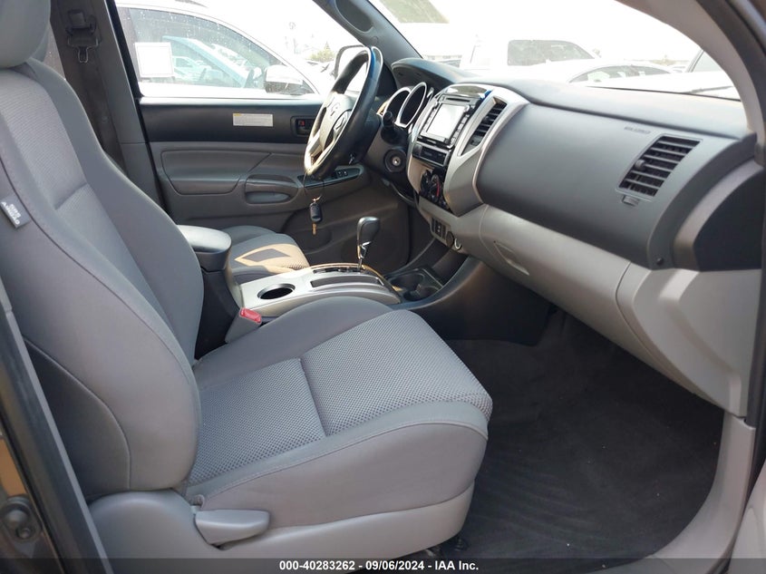 2015 TOYOTA TACOMA PRERUNNER V6 - 3TMJU4GN2FM180928