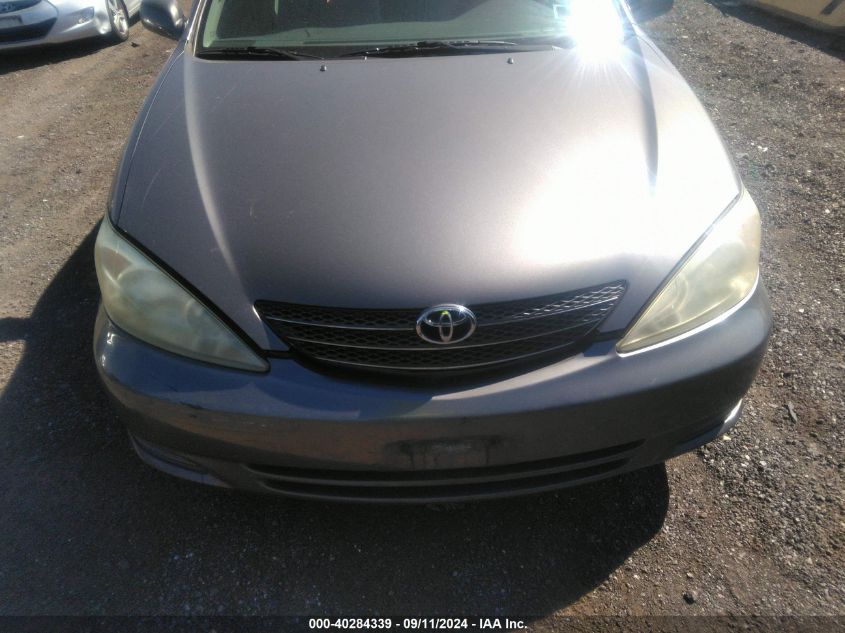 2004 Toyota Camry Le V6 VIN: 4T1BF32K54U570108 Lot: 40284339