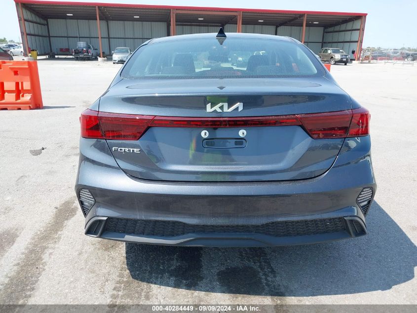 2023 Kia Forte Lxs VIN: 3KPF24AB4PE688129 Lot: 40284449