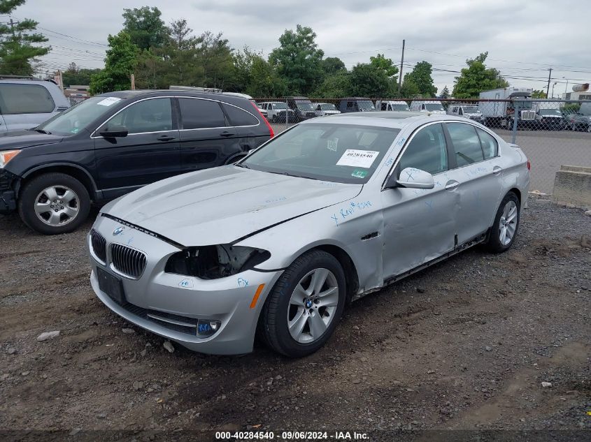 2011 BMW 528I VIN: WBAFR1C5XBC737492 Lot: 40284540