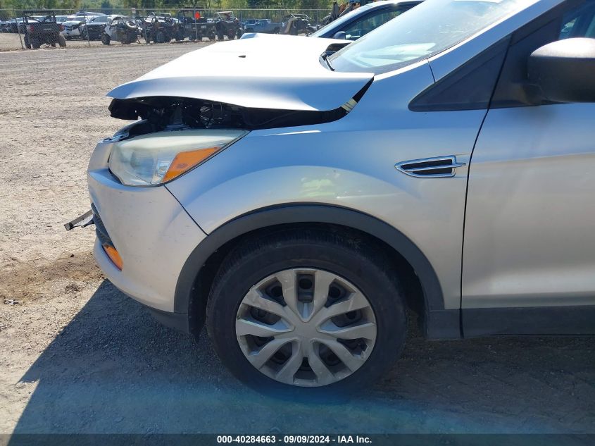 2013 Ford Escape S VIN: 1FMCU0F72DUD83911 Lot: 40284663