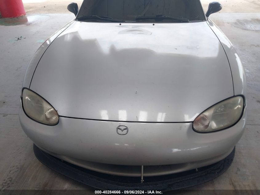 1999 Mazda Mx-5 Miata Leather Pkg/Popular Equipment Pkg/Sports Pkg/Touring Pkg VIN: JM1NB353XX0105322 Lot: 40284666