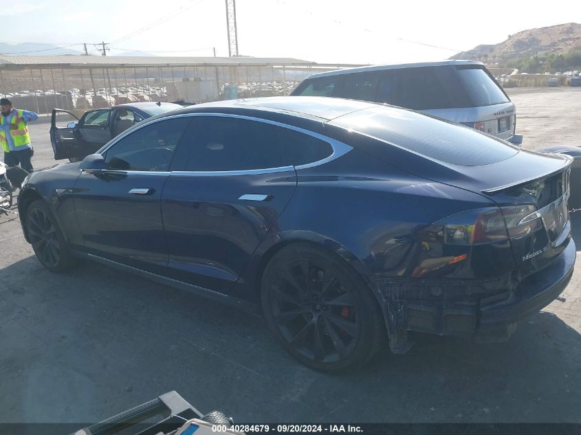 2013 Tesla Model S VIN: 5YJSA1CN1DFP16464 Lot: 40284679