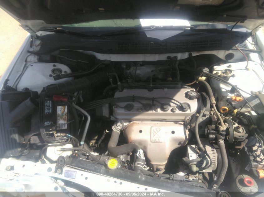 2000 Honda Accord 2.3 Ex VIN: 1HGCG5666YA003123 Lot: 40284736