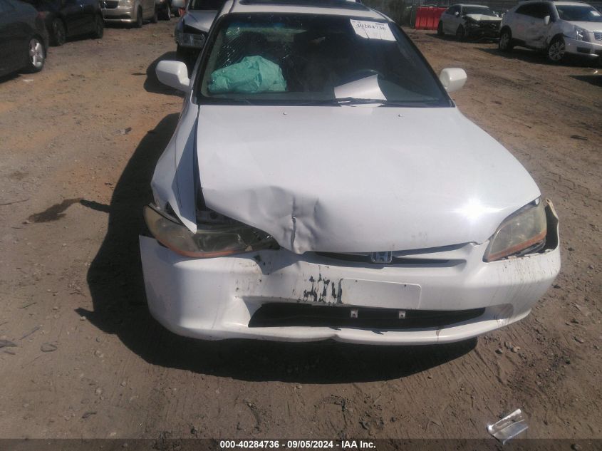 2000 Honda Accord 2.3 Ex VIN: 1HGCG5666YA003123 Lot: 40284736