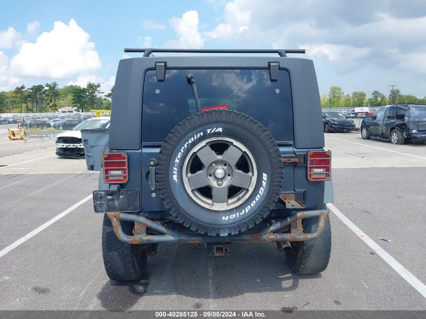 2008 Jeep Wrangler Unlimited Rubicon VIN: 1J4GA69128L575246 Lot: 40285125