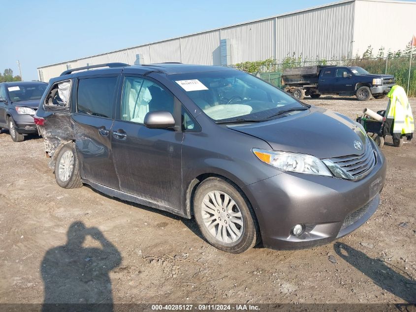 5TDYK3DC3FS621614 2015 TOYOTA SIENNA - Image 1