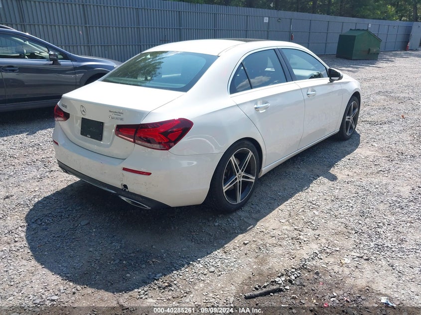 2019 MERCEDES-BENZ A 220 VIN: WDD3G4FB3KW000783