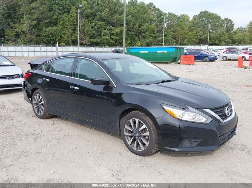 1N4AL3AP4HC125477 2017 NISSAN ALTIMA - Image 1