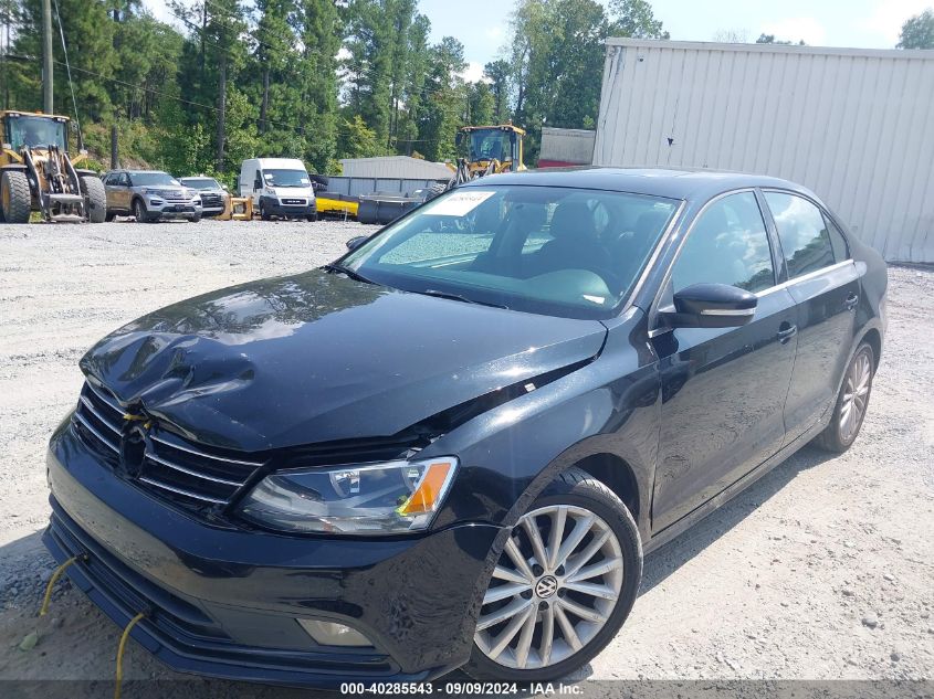 3VWD17AJ1FM202234 2015 VOLKSWAGEN JETTA - Image 2