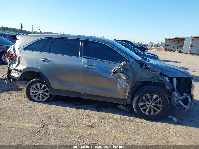 2017 KIA SORENTO 2.4L L - 5XYPG4A31HG263985