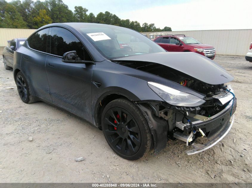 7SAYGDEF1PF596642 2023 TESLA MODEL Y - Image 1