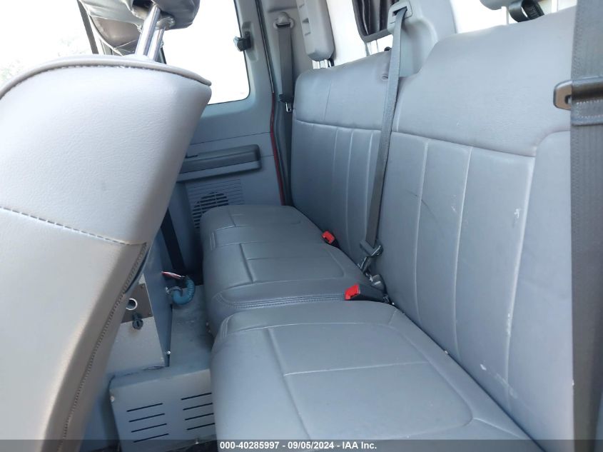 2016 Ford F-450 Chassis Xlt VIN: 1FD0X4HT8GEA16943 Lot: 40285997