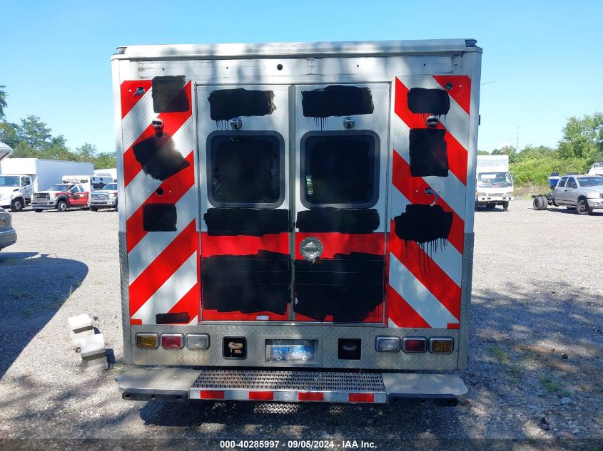 2016 Ford F-450 Chassis Xlt VIN: 1FD0X4HT8GEA16943 Lot: 40285997