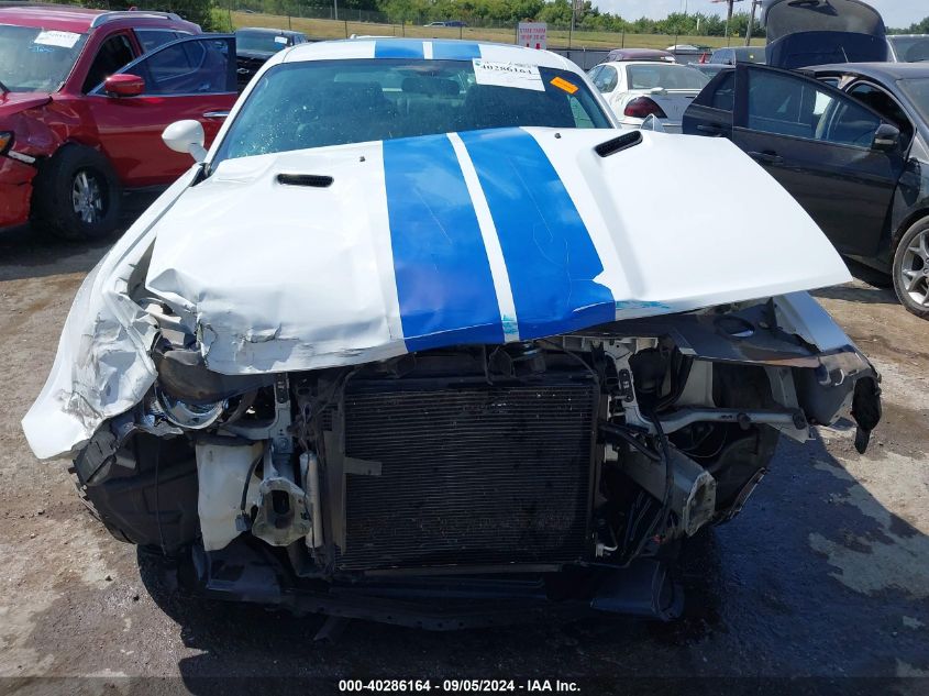 2010 Dodge Challenger Se VIN: 2B3CJ4DV8AH323699 Lot: 40286164