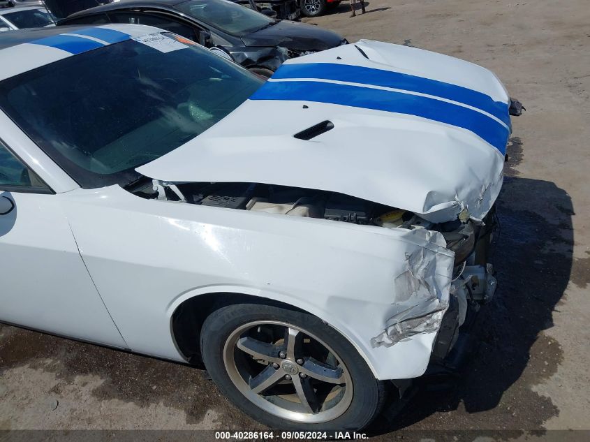 2010 Dodge Challenger Se VIN: 2B3CJ4DV8AH323699 Lot: 40286164