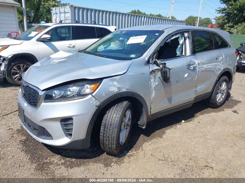 2019 Kia Sorento 2.4L L VIN: 5XYPG4A38KG582839 Lot: 40286198