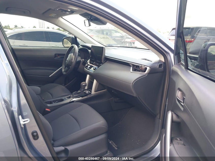 2023 TOYOTA COROLLA CROSS LE - 7MUCAAAG2PV066638