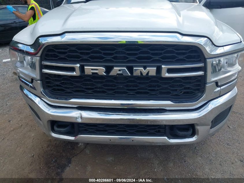 3C7WRSCL6KG666203 2019 Ram 3500 Chassis Tradesman/Slt/Laramie/Limited