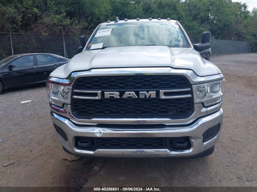 3C7WRSCL6KG666203 2019 Ram 3500 Chassis Tradesman/Slt/Laramie/Limited