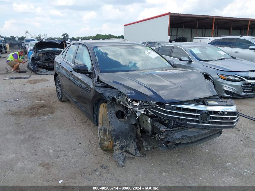 3VWC57BU6MM104063 2021 VOLKSWAGEN JETTA - Image 1