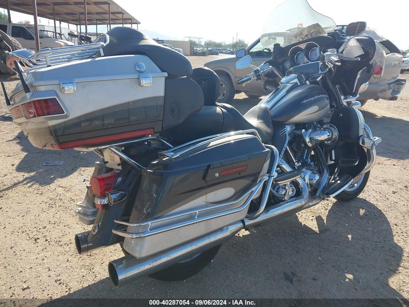 2013 HARLEY-DAVIDSON FLHTCUSE CVO ULTRA CLS ELECTRA GLD - 1HD1PR815DB957718