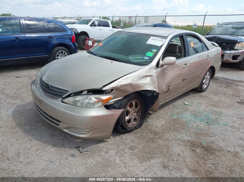 2004 Toyota Camry Le VIN: 4T1BE30K74U896420 Lot: 40287228