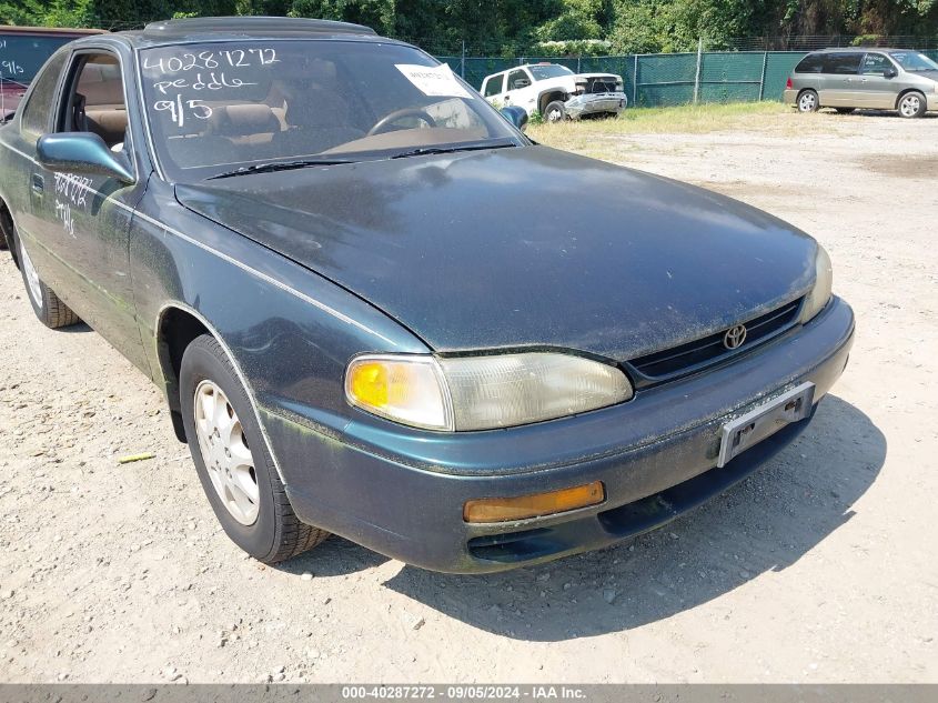 1995 Toyota Camry Le VIN: 4T1SK12C9SU531723 Lot: 40287272