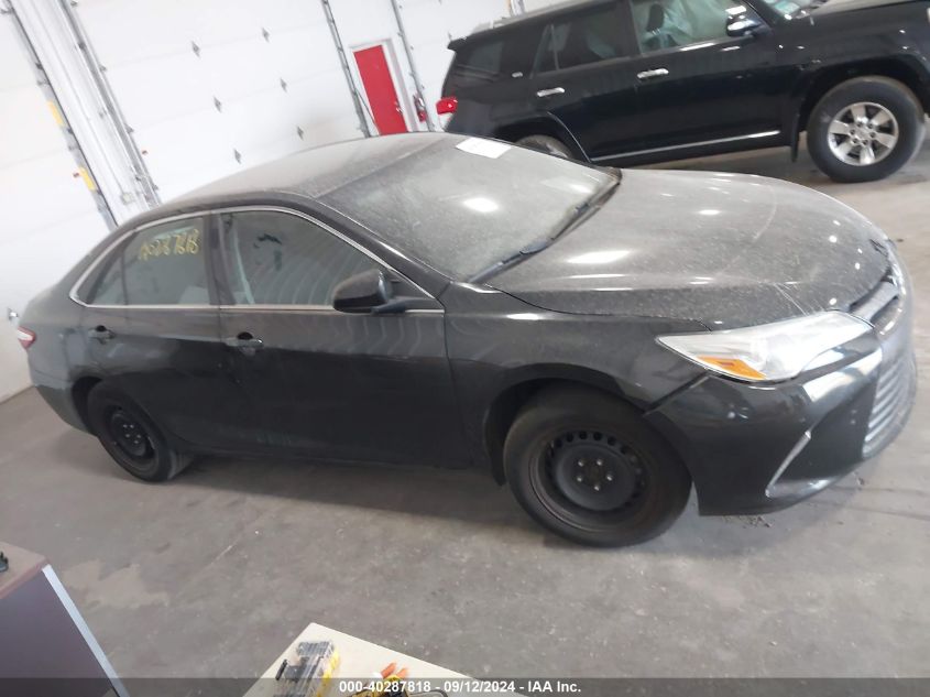 4T1BF1FK2HU656626 2017 Toyota Camry Le/Xle/Se/Xse