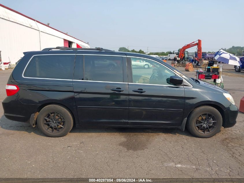 2007 Honda Odyssey Touring VIN: 5FNRL38857B110015 Lot: 40287854