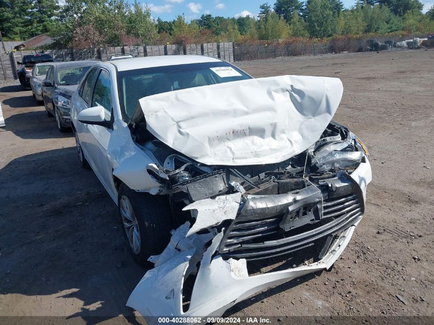 4T4BF1FK5FR512586 2015 TOYOTA CAMRY - Image 1