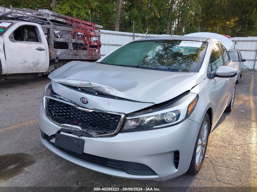 2017 Kia Forte Lx VIN: 3KPFL4A70HE015881 Lot: 40288223