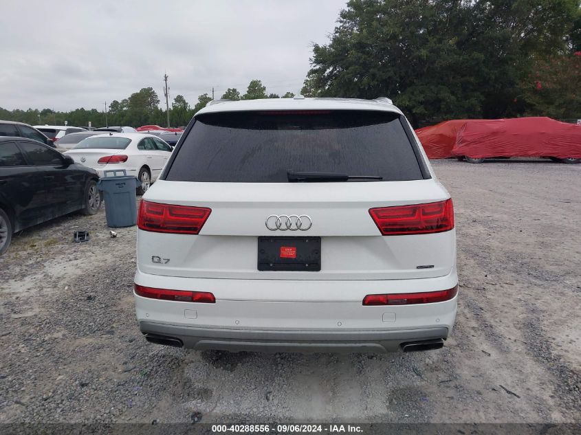 WA1LHAF7XHD044568 2017 Audi Q7 Premium Plus