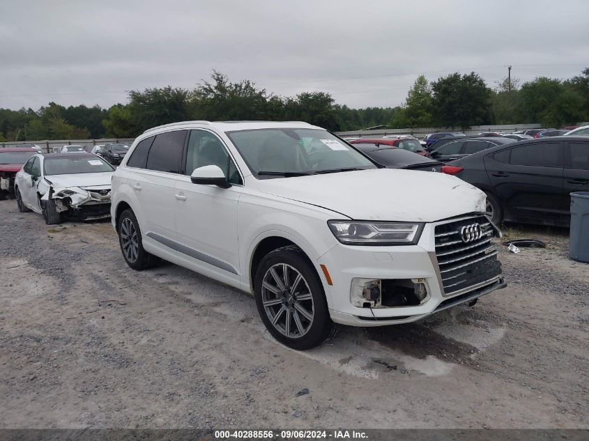 WA1LHAF7XHD044568 2017 AUDI Q7 - Image 1