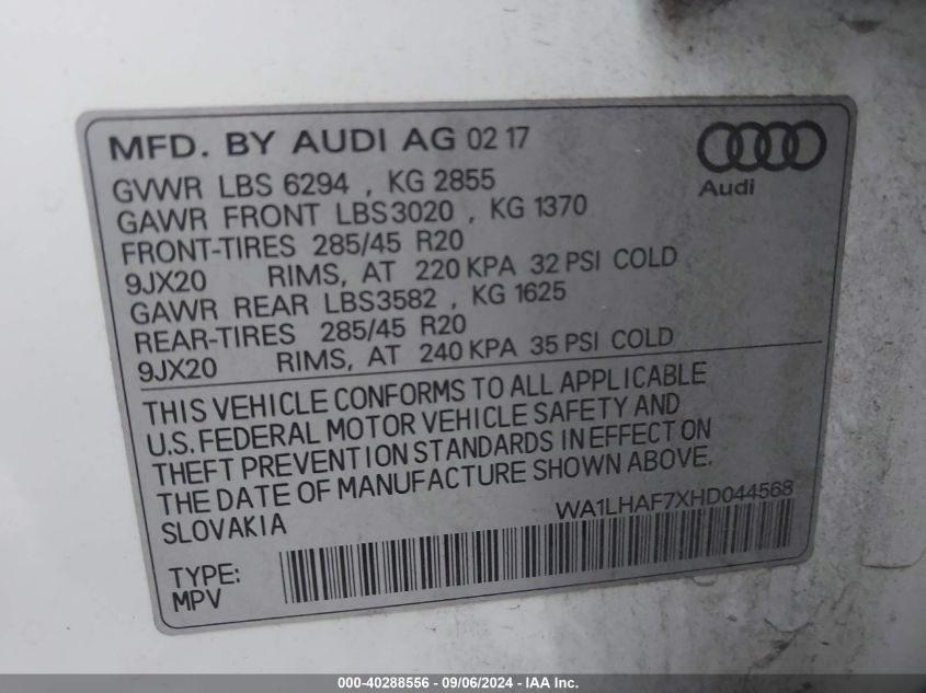 WA1LHAF7XHD044568 2017 Audi Q7 Premium Plus