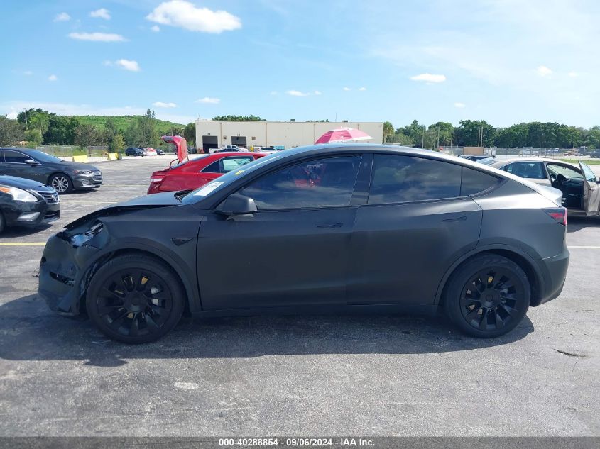 2021 Tesla Model Y Long Range Dual Motor All-Wheel Drive VIN: 5YJYGDEE7MF125742 Lot: 40288854