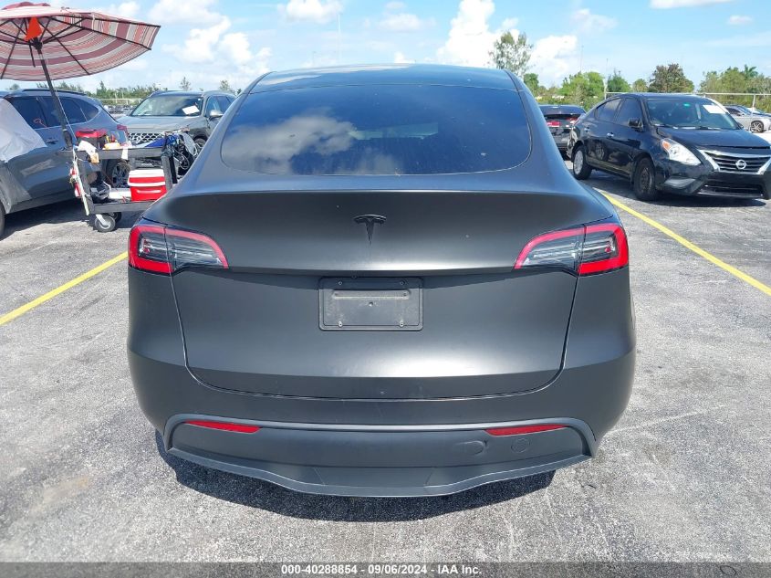 2021 Tesla Model Y Long Range Dual Motor All-Wheel Drive VIN: 5YJYGDEE7MF125742 Lot: 40288854