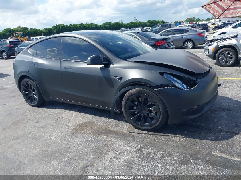 5YJYGDEE7MF125742 2021 TESLA MODEL Y - Image 1