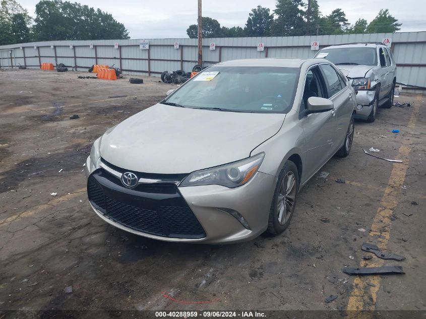 4T1BF1FK6FU055586 2015 TOYOTA CAMRY - Image 2