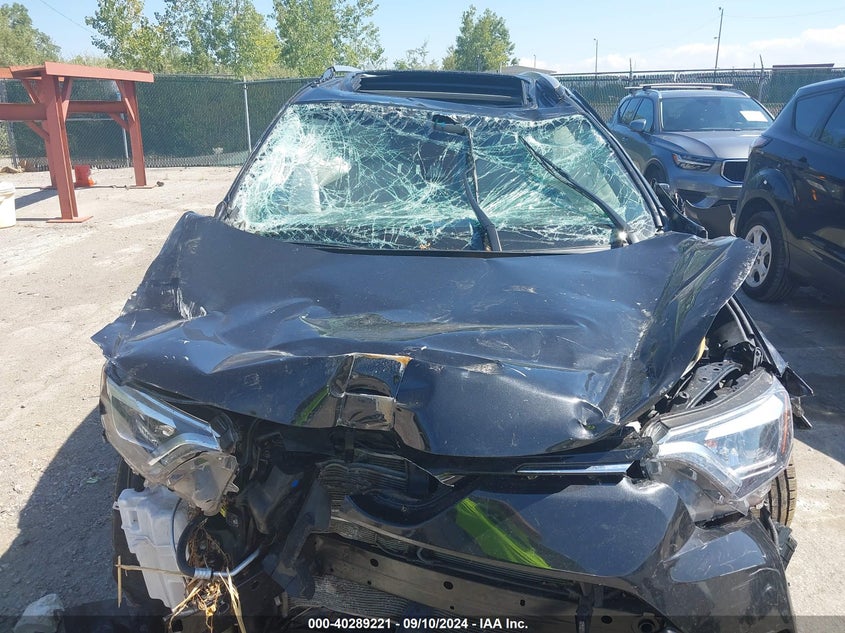 2017 TOYOTA RAV4 HYBRID LIMITED - JTMDJREV0HD070593