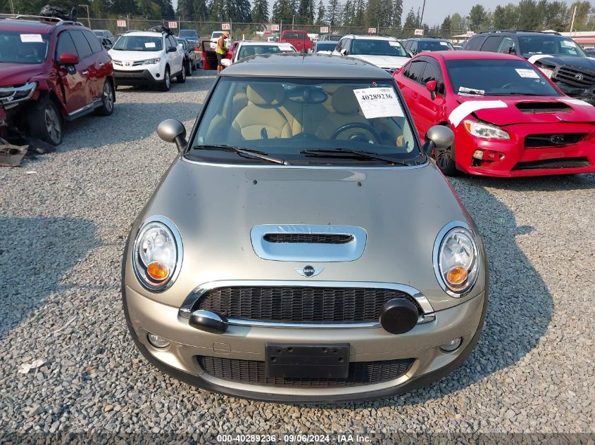 2010 Mini Cooper S VIN: WMWMF7C59ATZ69776 Lot: 40289236